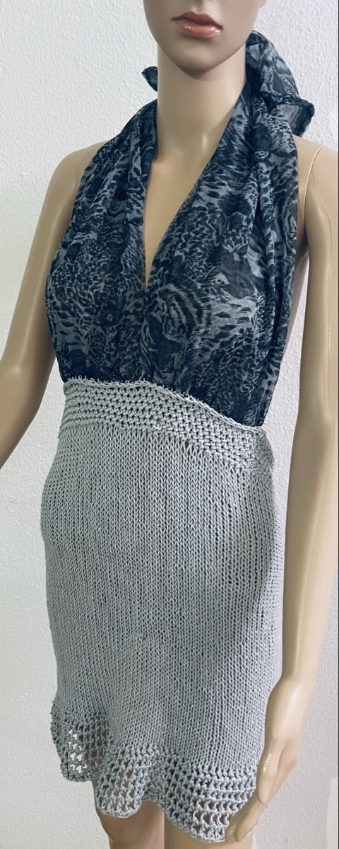Robes:  Kleid Grösse M, Neckholder Kleid – Neuf avec emballage d'origine à Au ZH par Jaggy4 4