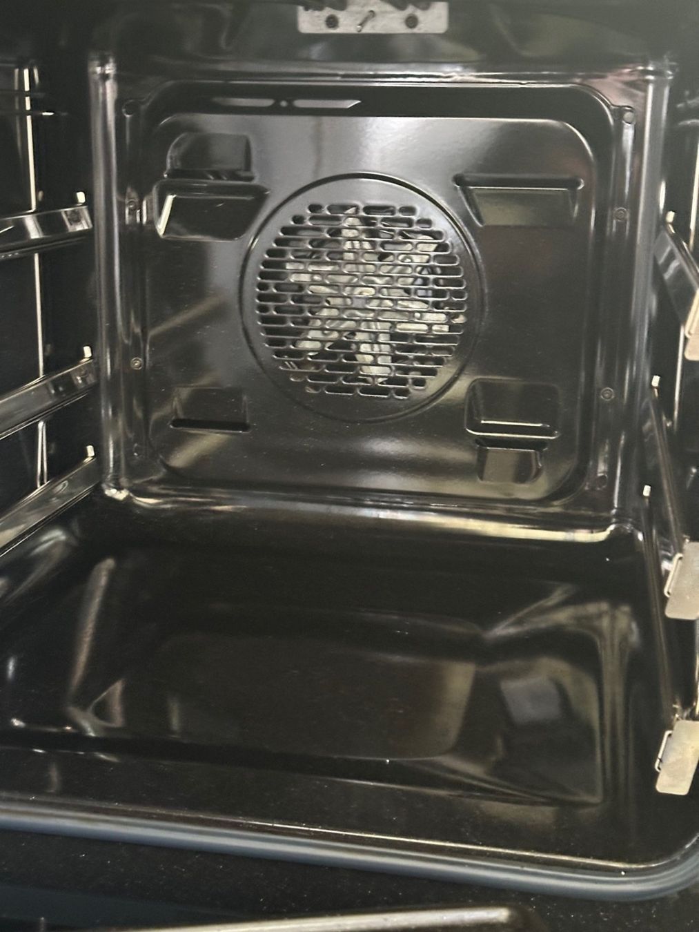 V-Zug Forni: Backofen Combair V600 – Usato da Glattbrugg venduto da ani1234 1