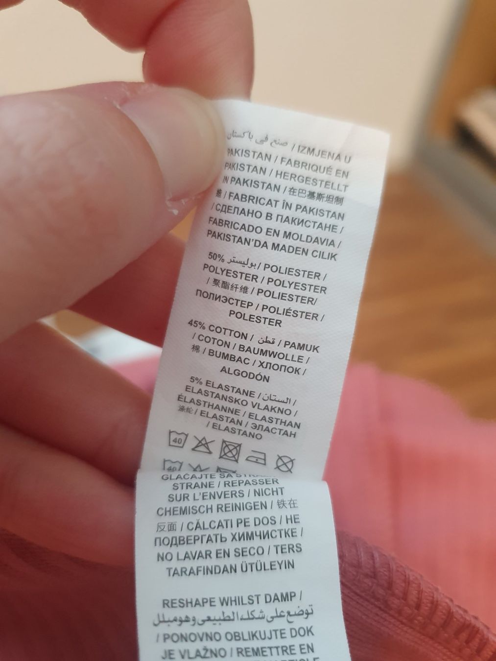 Kleider: Missguided Kleid Off Shoulder Pink Grösse 36 – Gebraucht aus Arth von frey1993 3