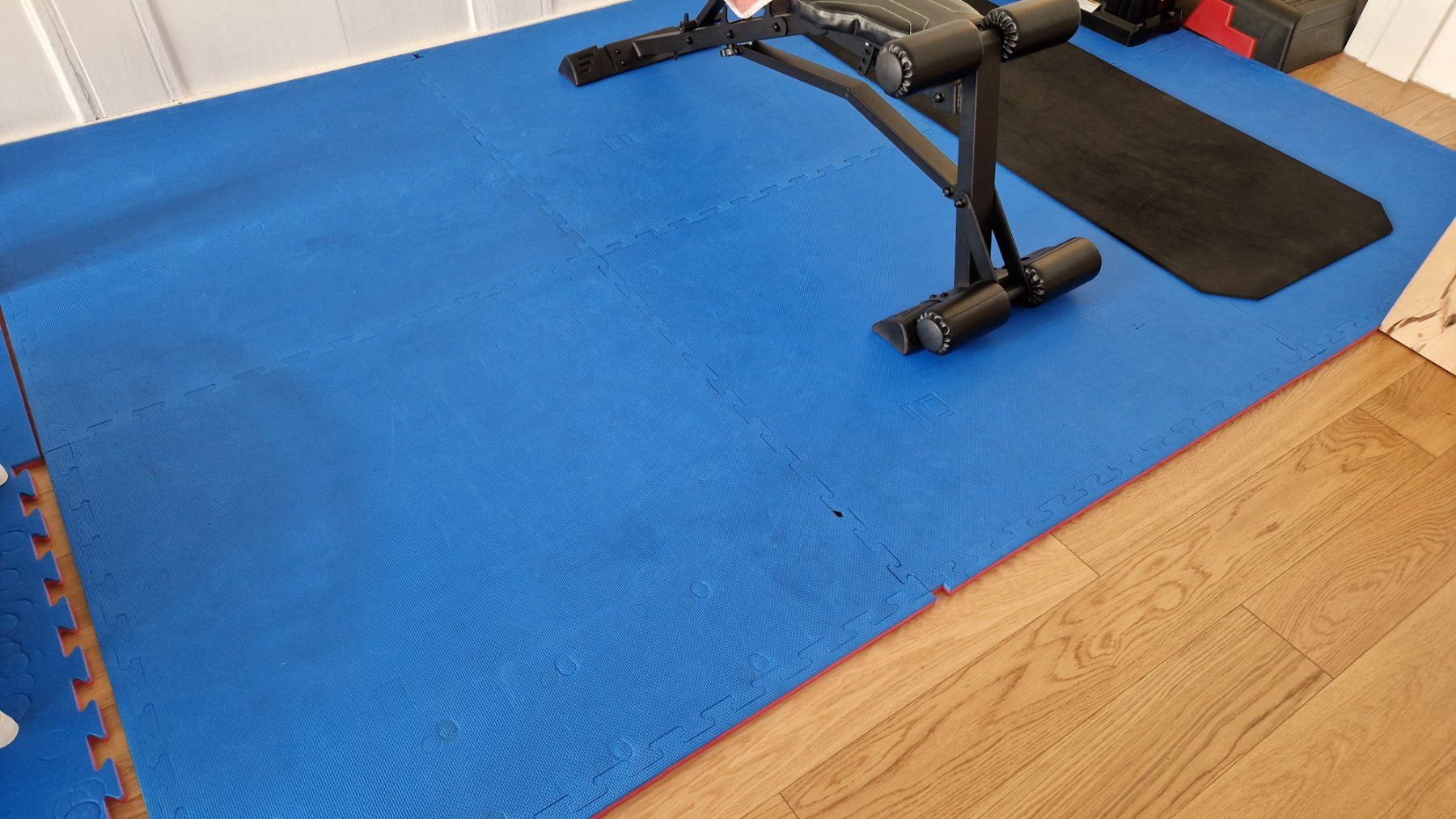 Tappetini fitness: Bodenmatte – Usato da Schaffhausen venduto da Ninapharma 2