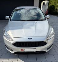 Ford Focus Kombi grau guter Zustand