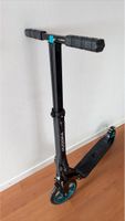 Scooter HUDORA  schwarz  neuwertig inkl. Rucksack 