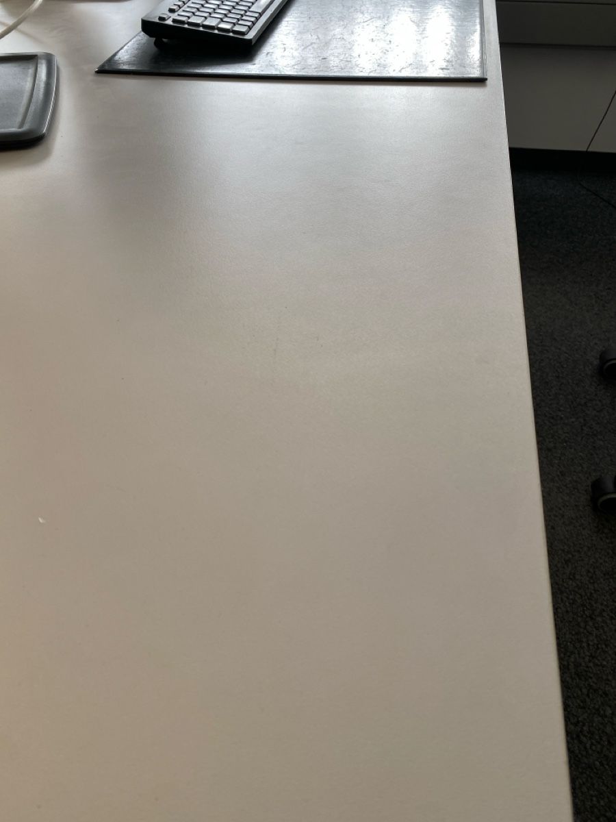 Scrivanie: USM Bürotisch – Usato da Affoltern am Albis venduto da Sherif02 1