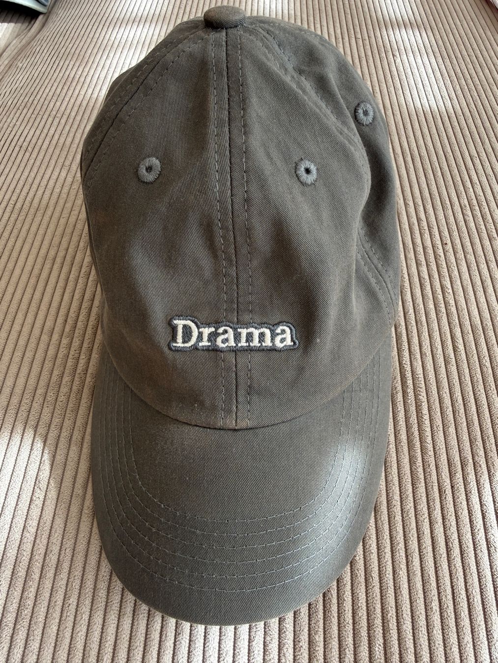 Sonstige Kleidung & Accessoires: Drama - Cap – Gebraucht aus Niederrohrdorf von bie_dzz9