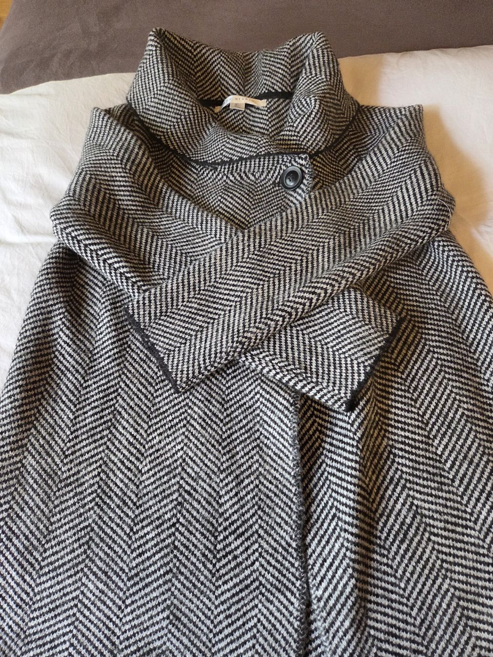 Mäntel: Max Mara Studio Strickmantel, Grösse L, Herringbone Muster – Gebraucht aus Busswil BE von Angy1974 2