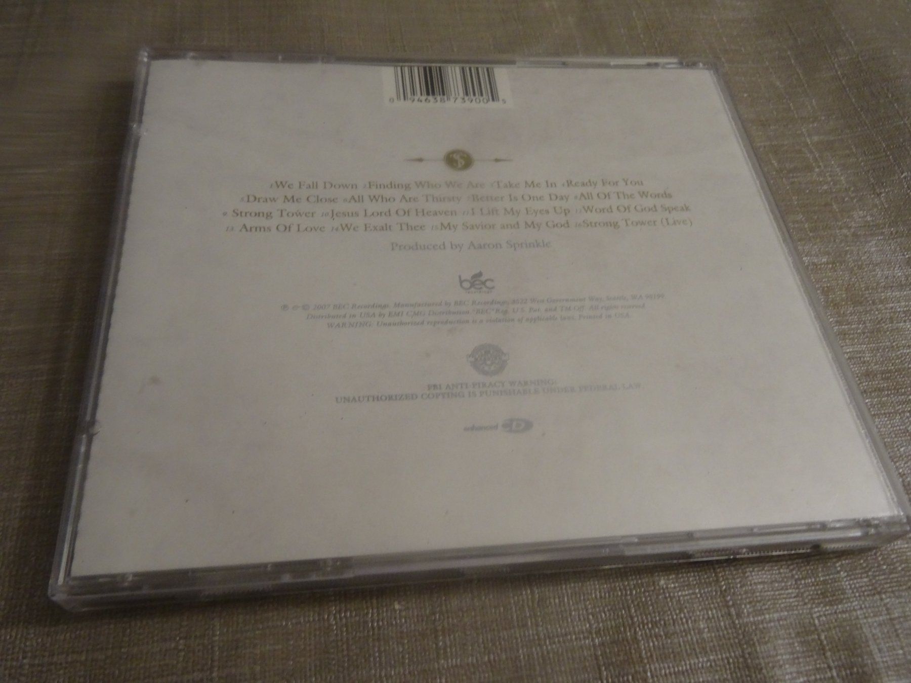 CDs: LKutless - Strong Tower CD – D'occasion à Olten par Disc-Ausverkauf 1