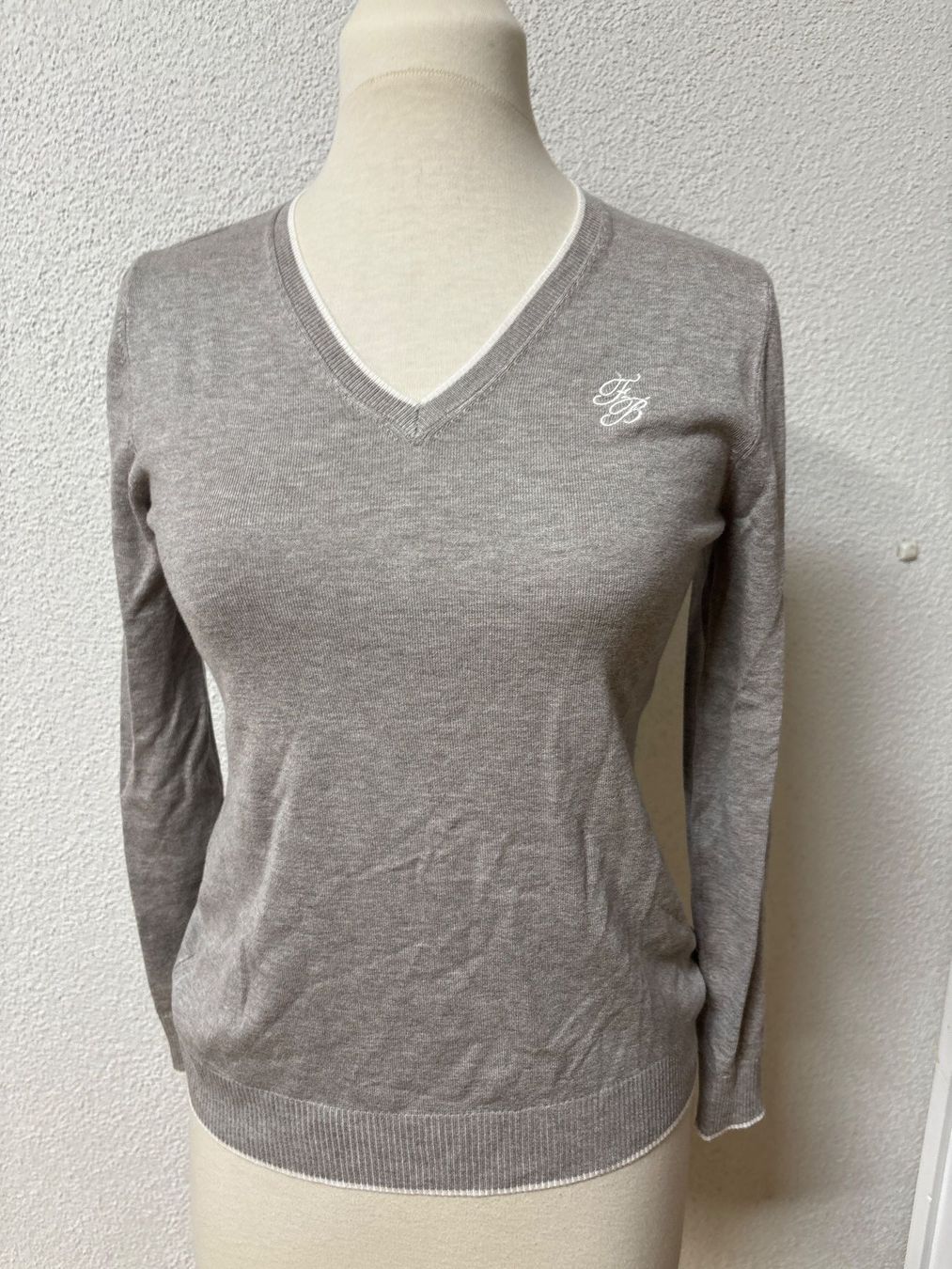 Felix Bühler Pullover & Sweatshirts: Schöner Reit Pullover Felix Bühler M – Neu (gemäss Beschreibung) aus Maienfeld von 8796