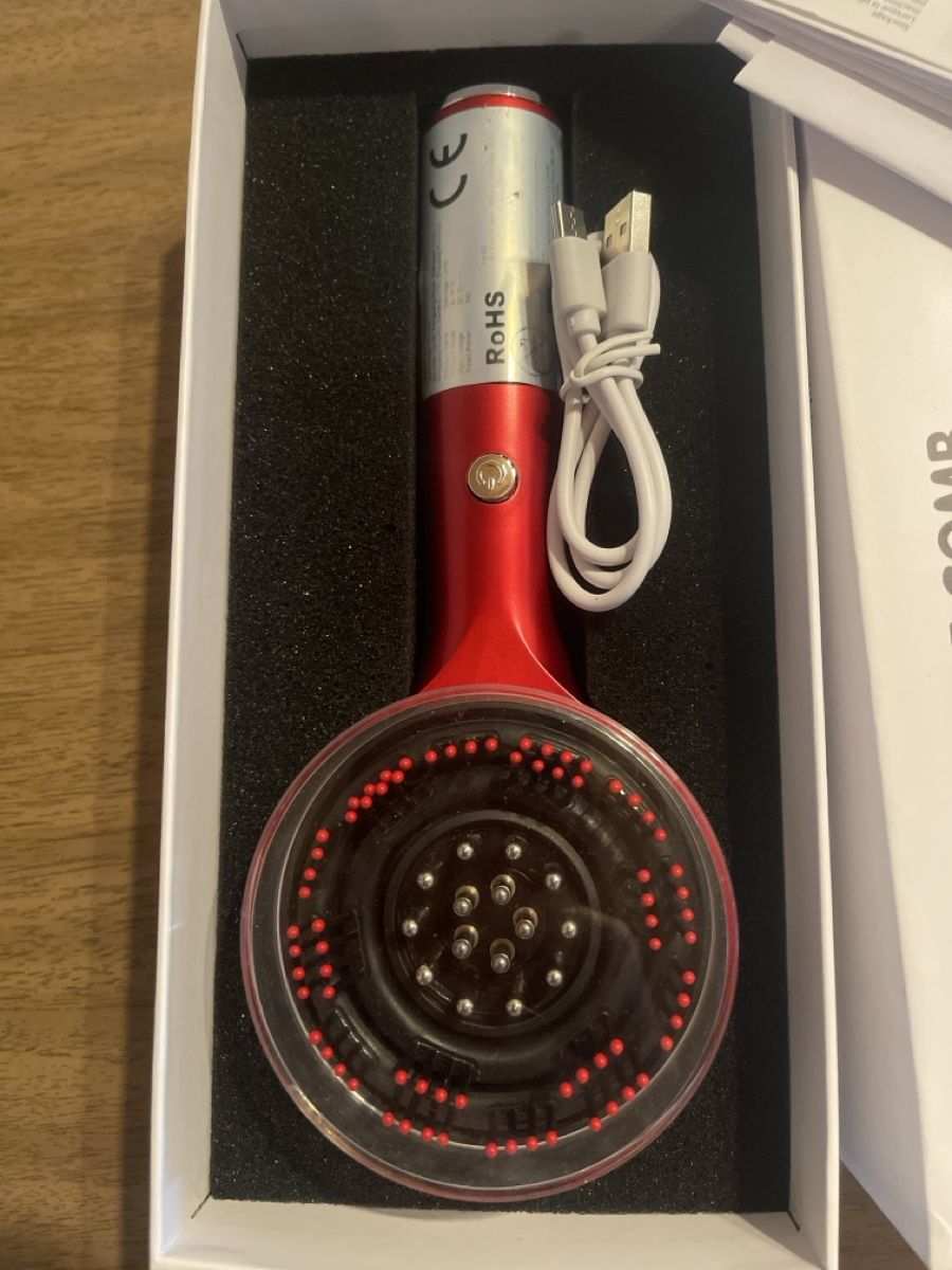Massagegeräte: Massagekamm und Roller Set neuwertig – Neu (gemäss Beschreibung) aus Hindelbank von Silya1 1