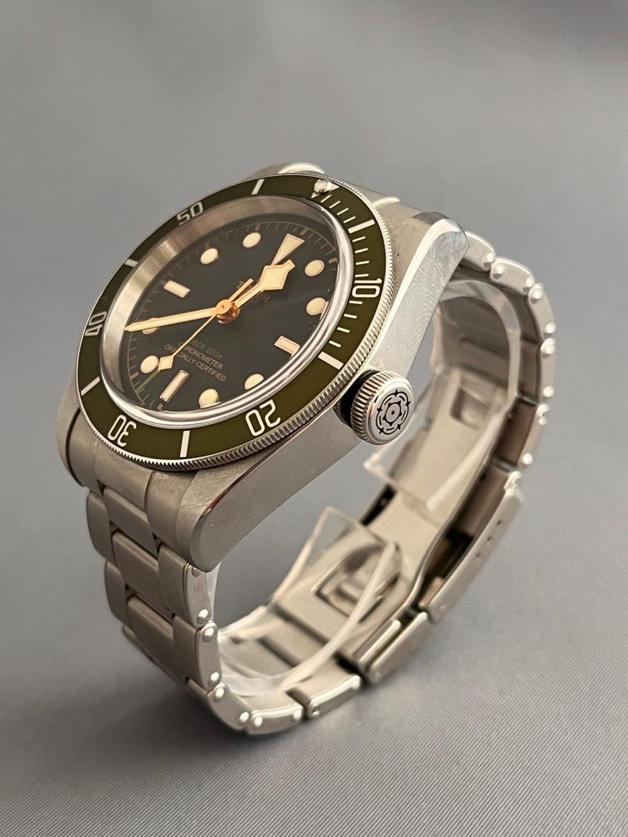Tudor Uhren: Tudor Black Bay – Gebraucht aus Nyon von GenevaLuxuryWatches 2