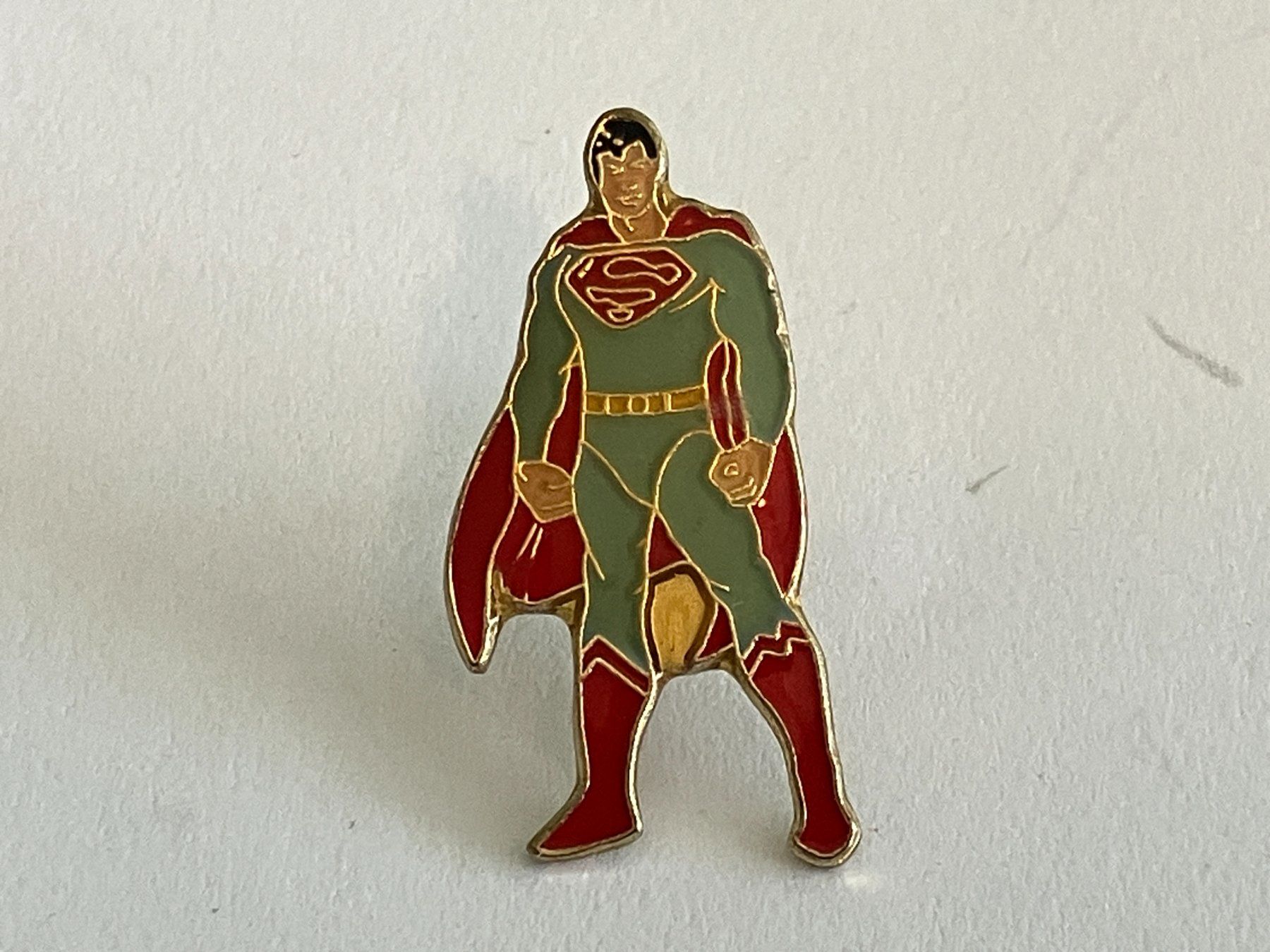 Plaketten & Abzeichen: 1 Pin Superman – Gebraucht aus Basel von djwwpp
