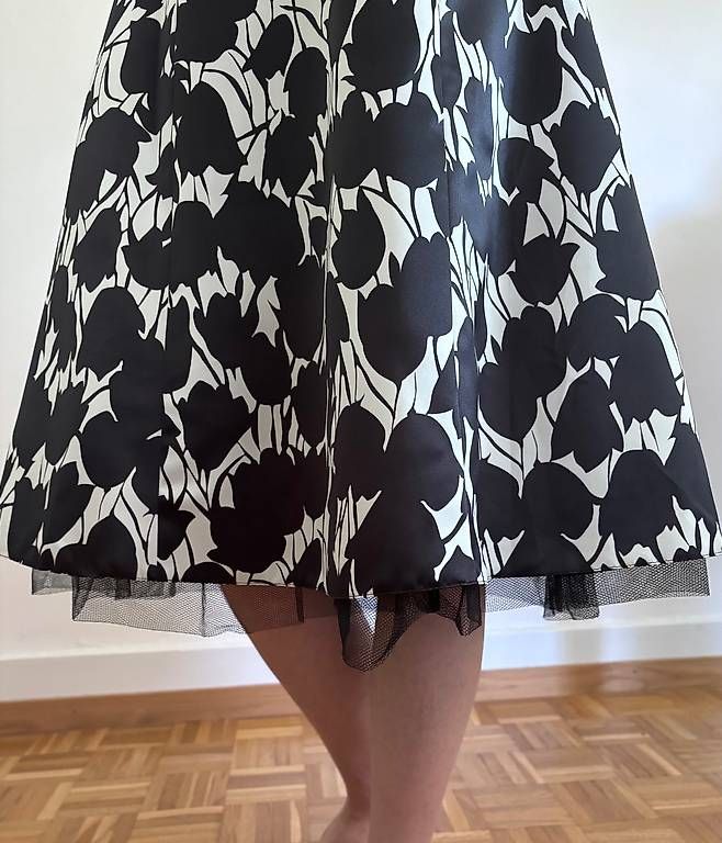 Vestiti: Cocktailkleid Schwarz-Weiss Gr. 36 – Usato da bern venduto da AAAA-A5 1
