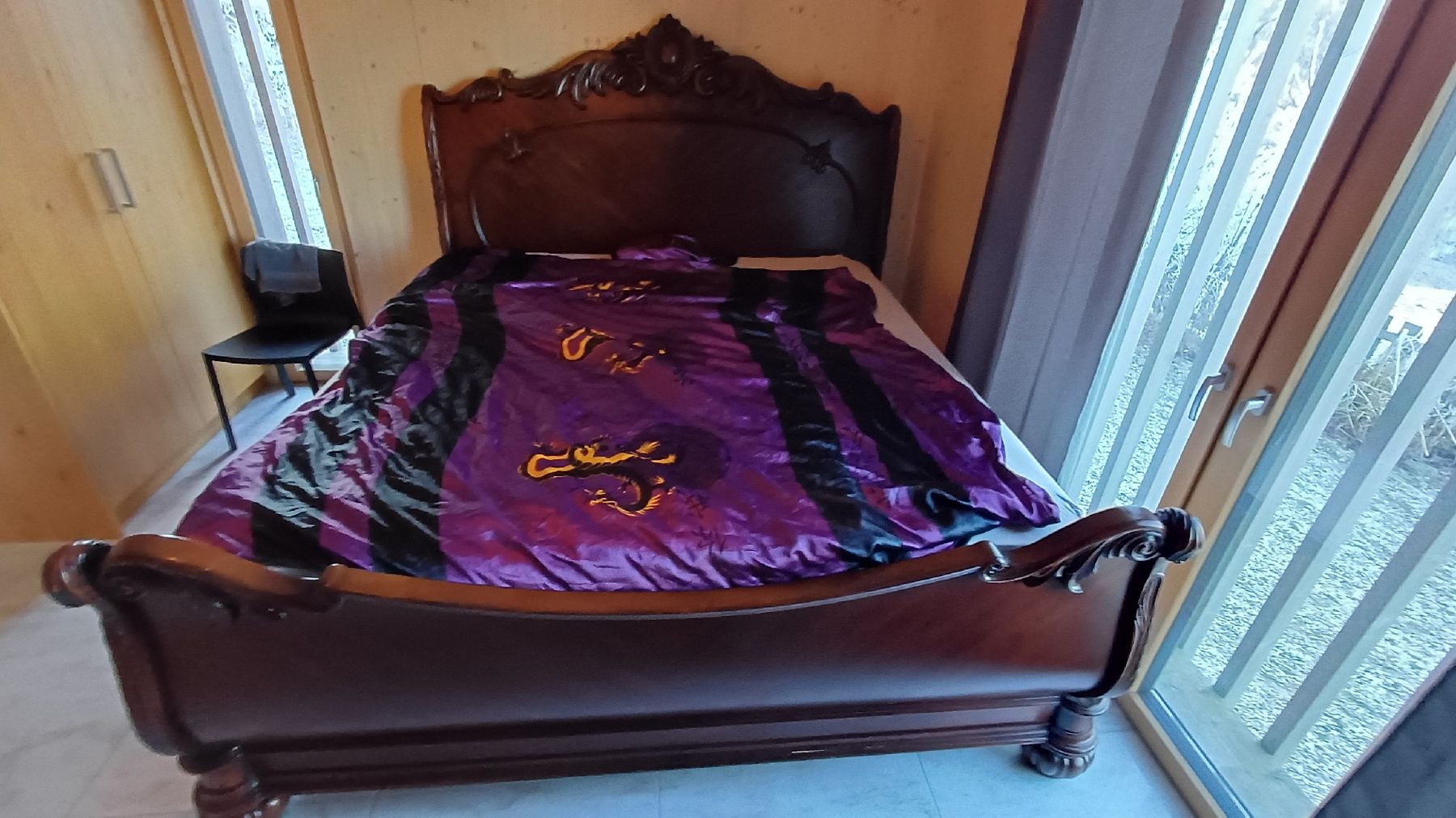 Letti: Bett Boxspringbett Holzbett riesig – Usato da Degersheim venduto da Alphi 2