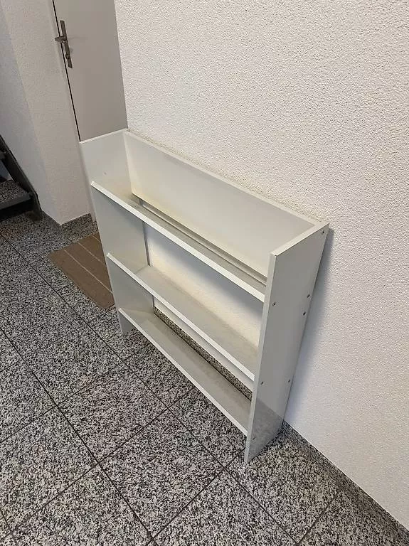 Scaffali: Kleines Schuhregal  – Usato da Stäfa venduto da fri_hts5 1