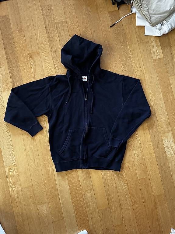 Vestes: Kapuzen dunkle Jacke – D'occasion à Dornach par jon_687v