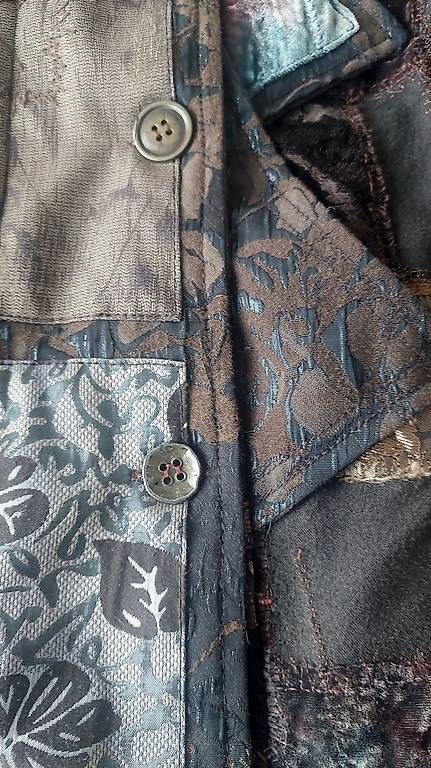 Cappotti: Mantel Patchwork braun, Marke signet – Usato da Biel/Bienne venduto da Monolith3 2