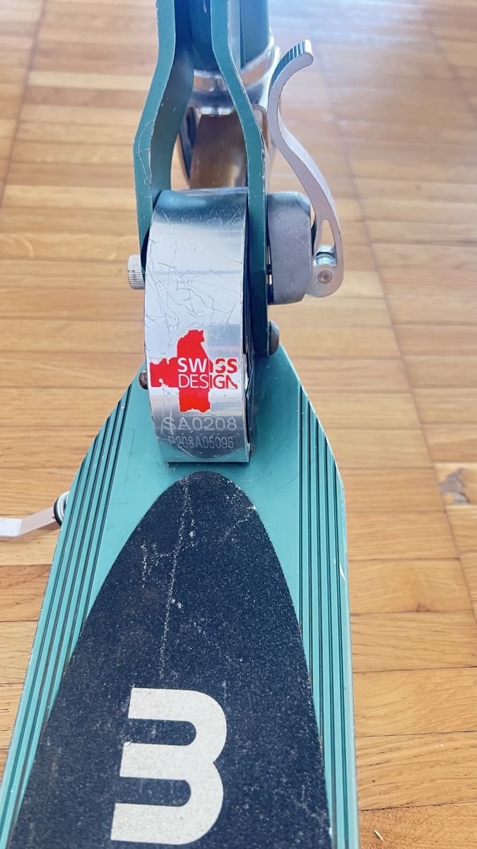 Micro Fahrzeuge für Kinder: Micro Sprite LED Scooter grün – Gebraucht aus Wil SG von bor_7ykb 4