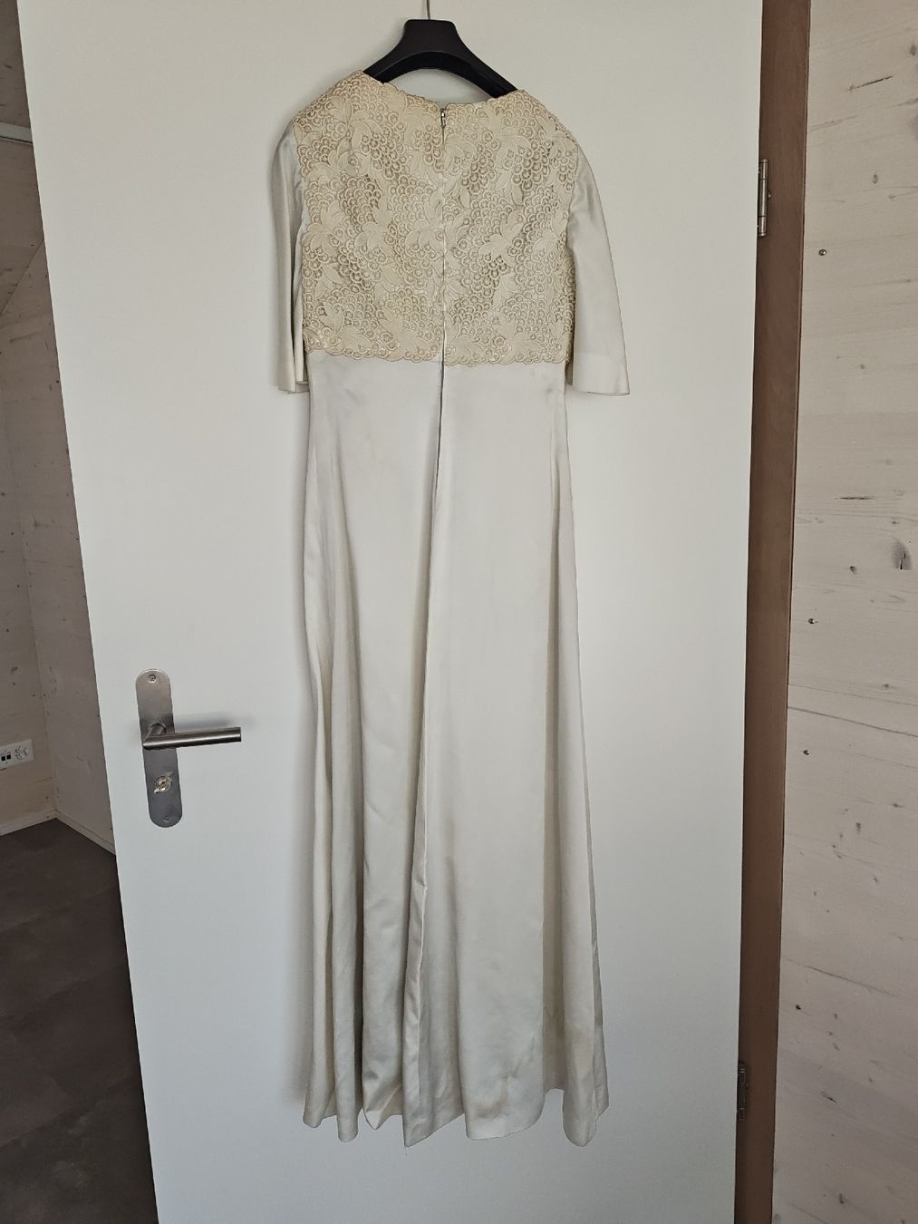 Costumi: Theater-Kostüm  – Usato da Feldbach venduto da Lizze 3