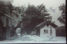 Ancienne douane du col des roches