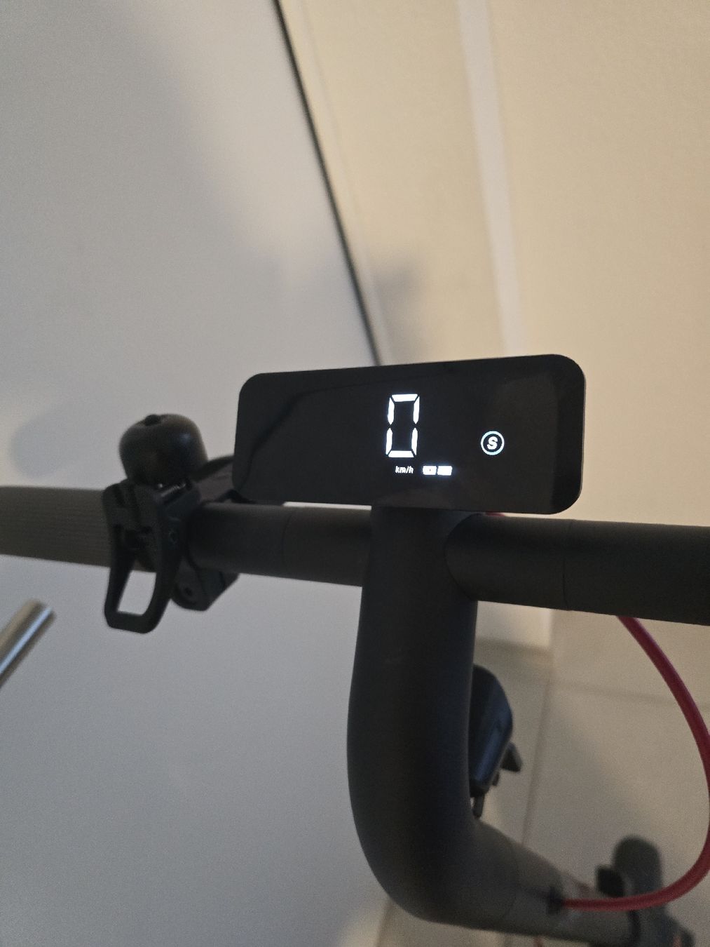 Scooter: E-Scooter – Usato da Wädenswil venduto da rmv_8f7t 1