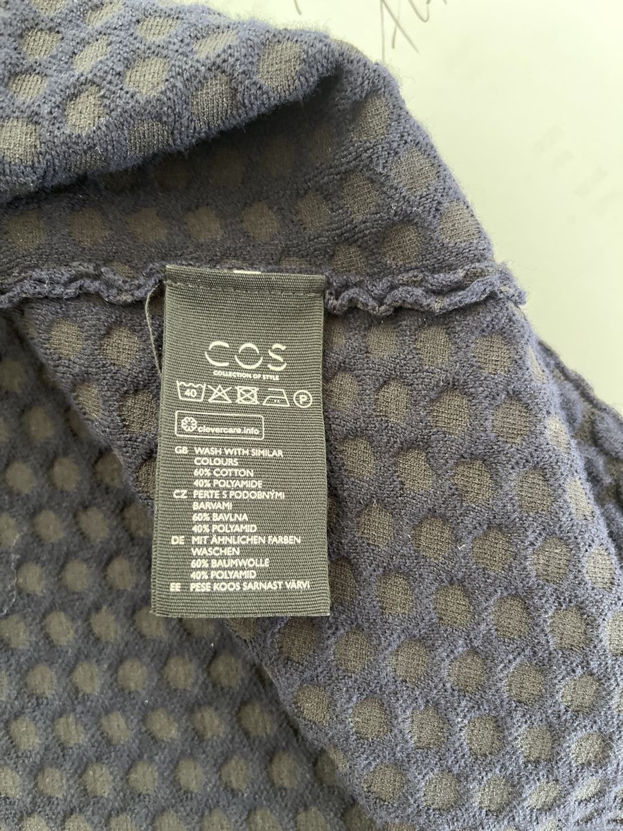 Cos Giacche: COS Strickjacke, Grösse M, Dunkelblau – Usato da Olten venduto da reja1965 5