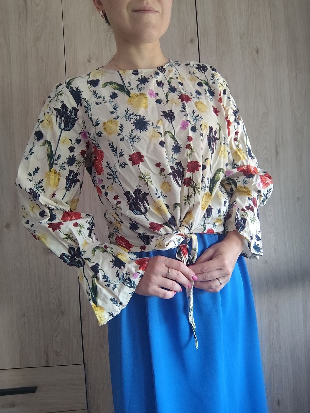 Camicette: Blouse floral print tie front size S – Usato da Mägenwil venduto da VintageGirly 1