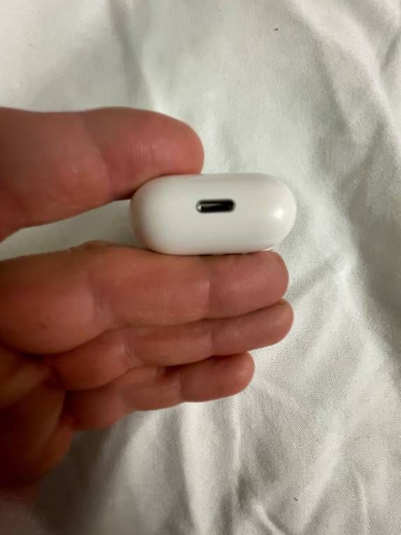 Kopfhörer: Airpods 2  – Gebraucht aus Rapperswil SG von Golf85 1
