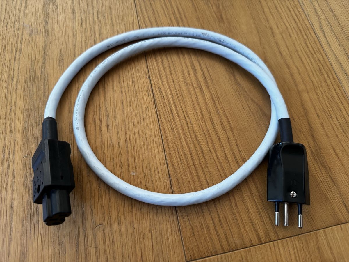 Supra Cavi: Supra Lorad 1.5 MK2 High End Netzkabel 1 Meter – Usato da Zürich venduto da 1cut2