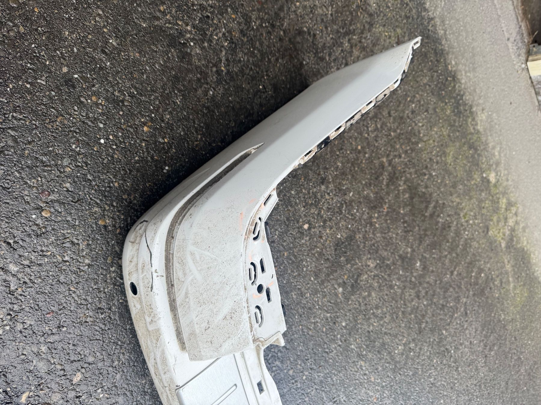 VW Veicoli da campeggio: VW T6 Heckklappe, Front-, Heckstossfänger – Difettoso da Günsberg venduto da ealle61 8