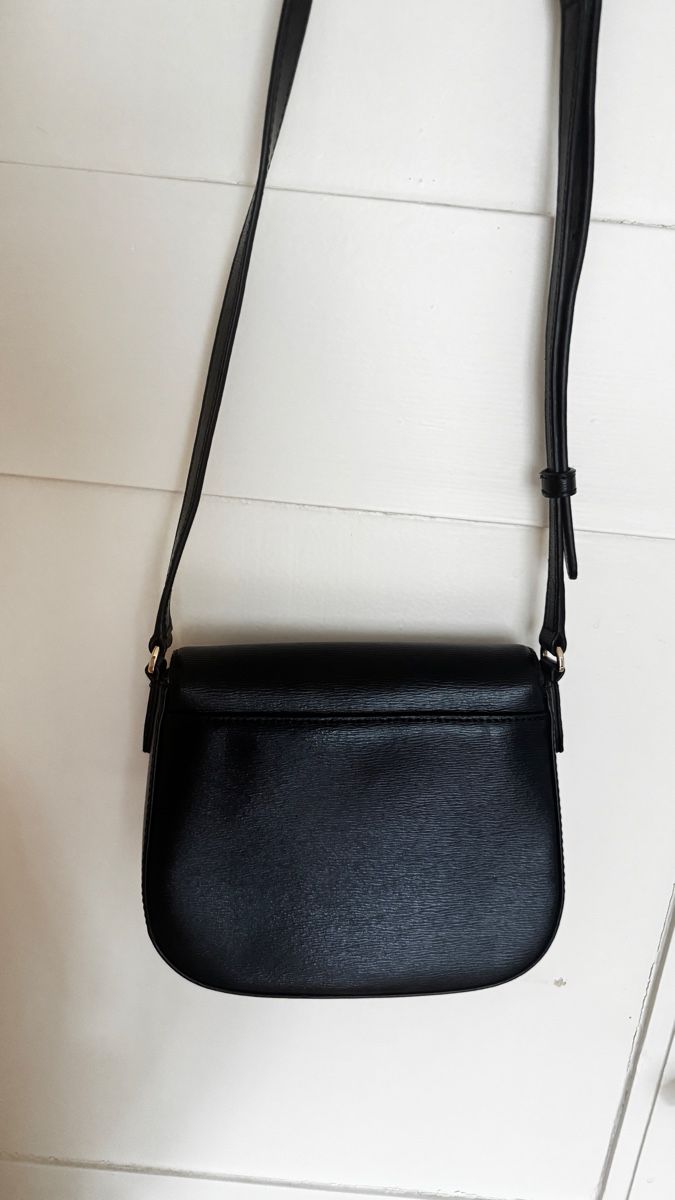 DKNY Sacs femmes: DKNY Bryant Crossbody Tasche – D'occasion à Zürich par jules.lagu 1