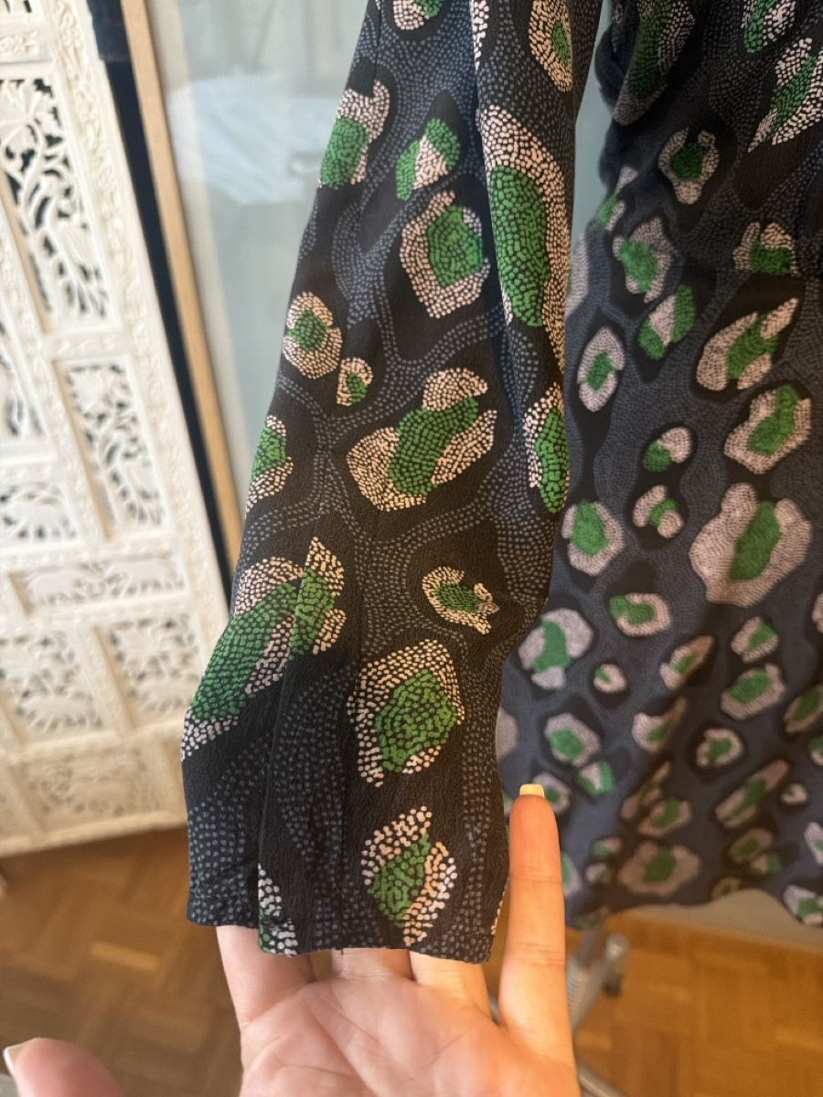 Kookai Kleider: Robe Kookai en soie taille 40 – Gebraucht aus lausanne von Bigmama777 2