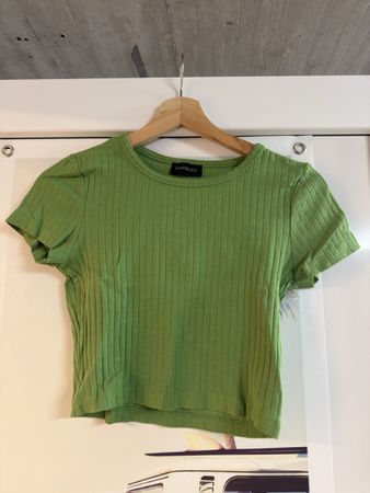 T-Shirt kurzarm grün Grösse M neu