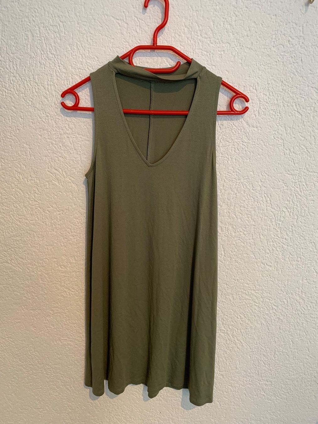 Vestiti: Pull & Bear Kleid olive olivgrün Gr. S – Usato da Fislisbach venduto da KolibriSecondhand