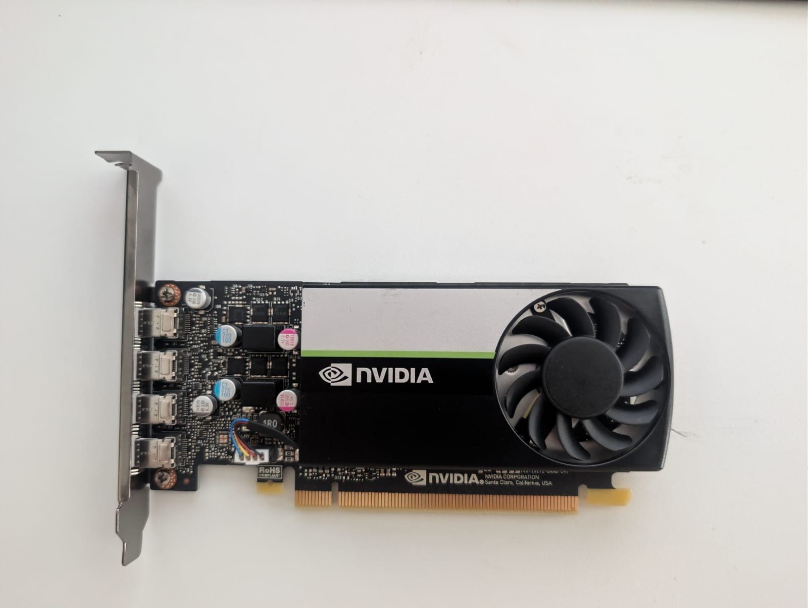 Nvidia Grafikkarten: NVIDIA T1000 – Gebraucht aus Hendschiken von Sillii
