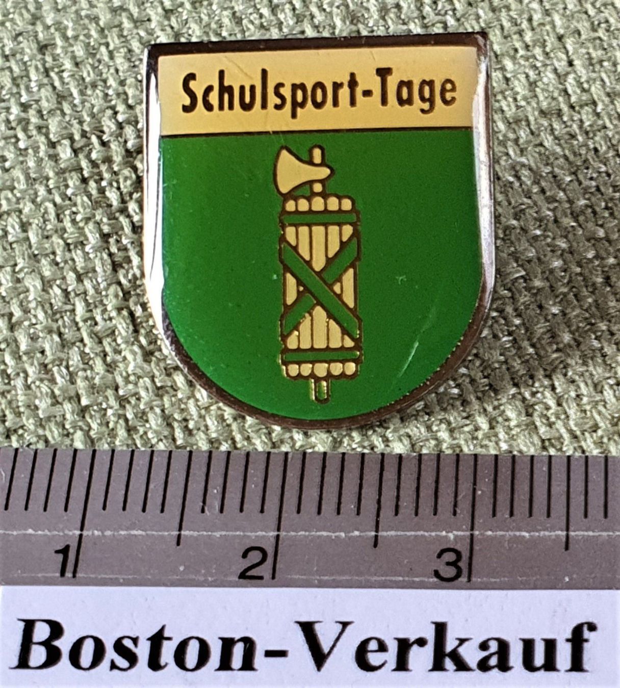 Placchette & Badge: D524 - Pin Schulsport Tage St. Gallen – Usato da Reinach BL venduto da Boston-Verkauf 1