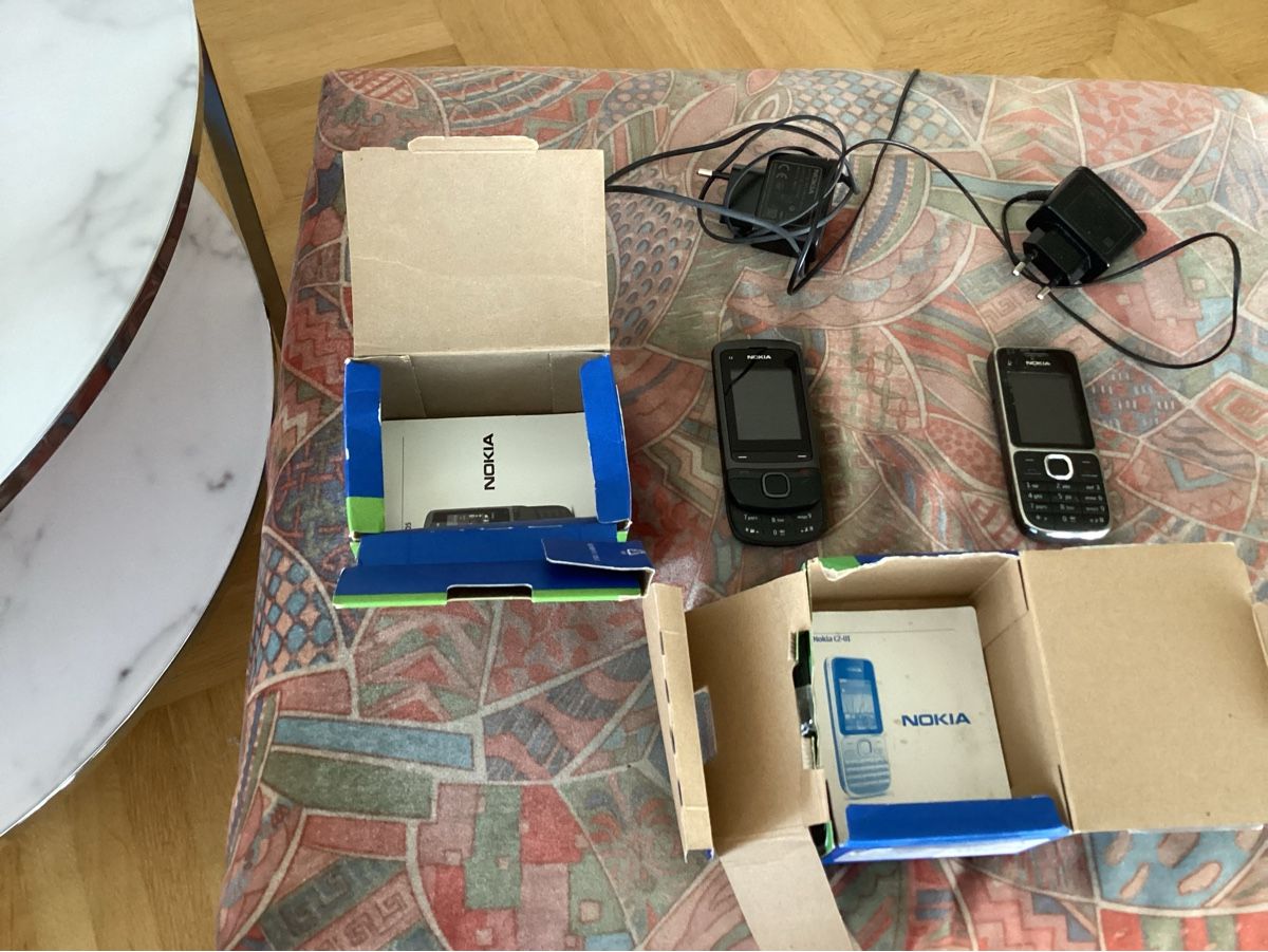 Nokia Telefoni cellulari / Smartphones: 2 mal Nokia – Usato da Urdorf venduto da Freitagr 1