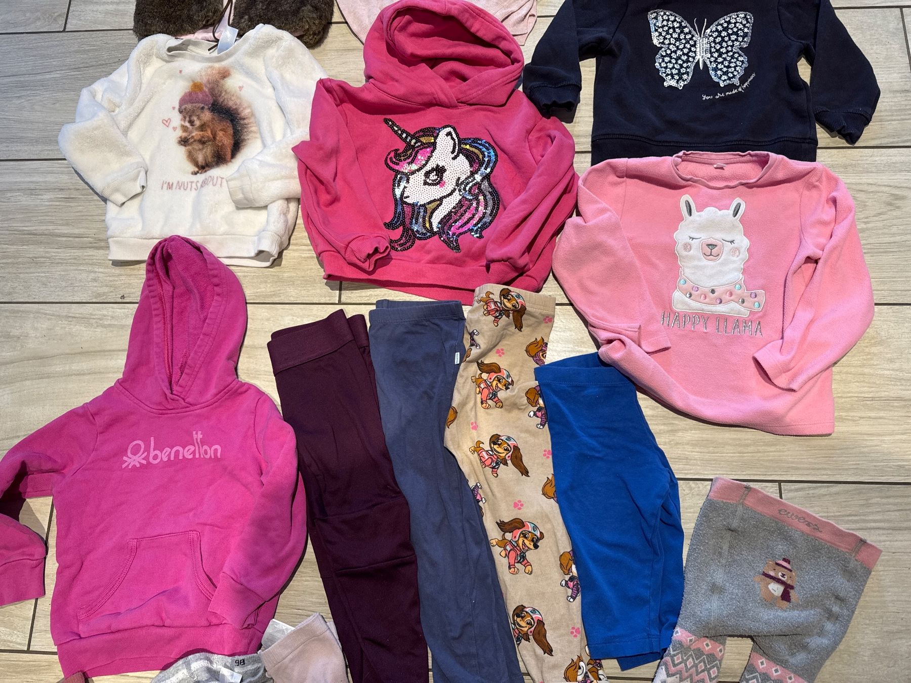 Ensembles coordonnés: Winter Set Mädchen Gr 98-104 , 23 teilig – D'occasion à Gelterkinden par Familienferien 3