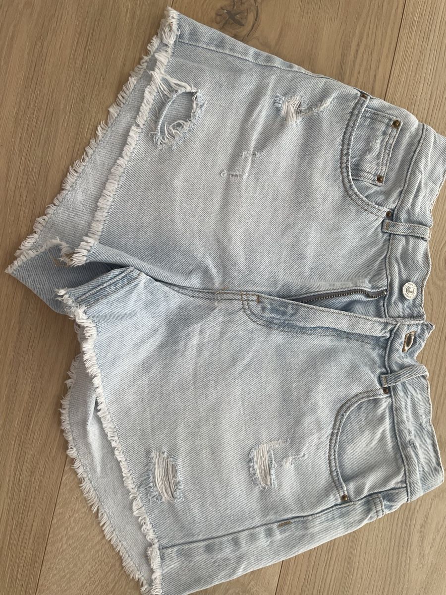 Zara Lotti & Set di vestiti: 2 Shorts Zara Gr. 152/164 coolmili 152 – Nuovo (secondo la descrizione) da Rorschach venduto da zlatokosa85 1