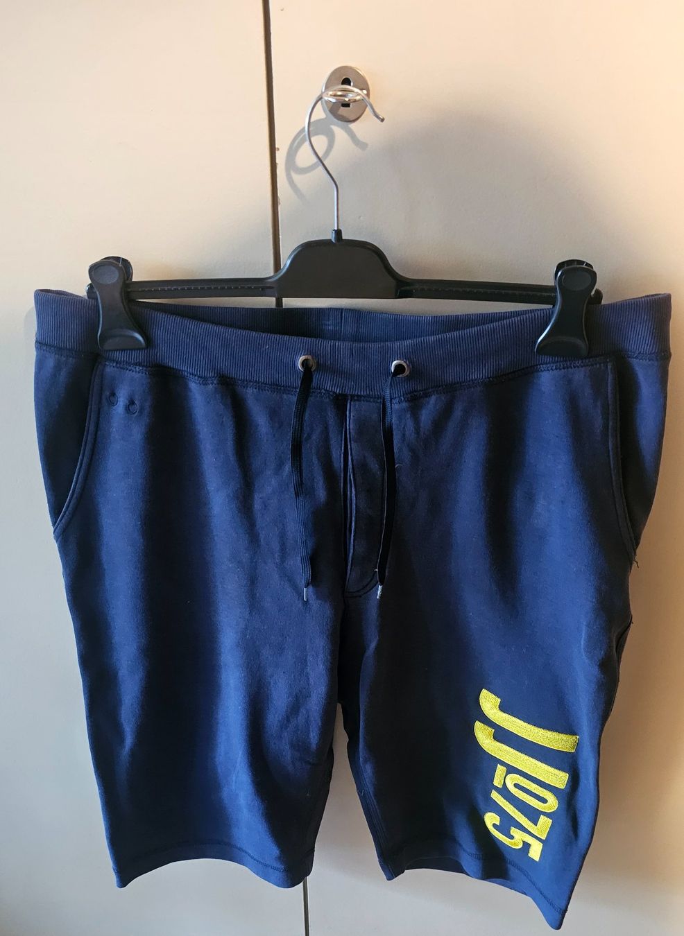 Jack & Jones Pantaloni: Short Jack & Jones, taille XL, bleu marine – Usato da Bernex venduto da Syssi57
