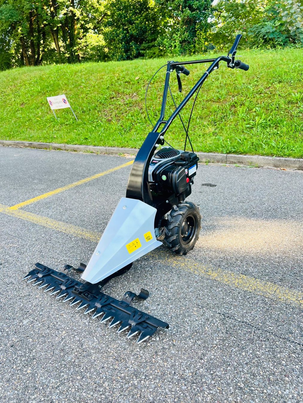 Rasenmäher: Balkenmäher mit Schneepflug – Gebraucht aus Urdorf von mas_5wfz 2