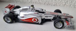 1:32 McLaren Race Team Bburago