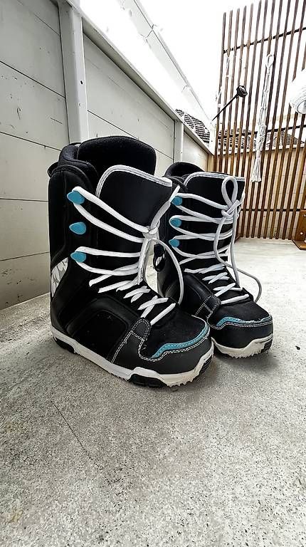 Nidecker Herrenschuhe: Nidecker Snowboard Boots – Gebraucht aus Schenkon von mpa65 1