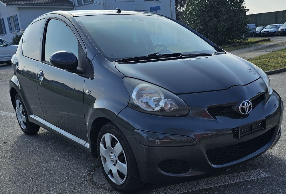 Toyota Aygo (Gebraucht) in solothurn für CHF 2250 – nur Abholung auf ...
