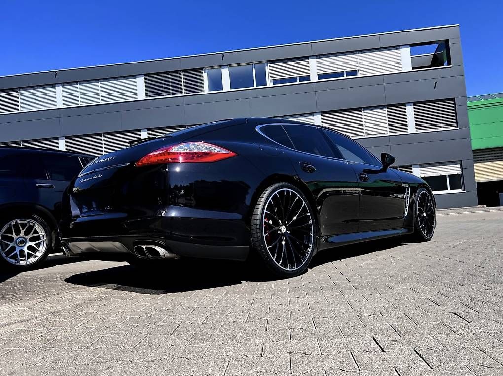 Autos: Porsche Panamera Turbo 4.8 V8 PDK – Gebraucht aus Luzern von tooltimeO 1
