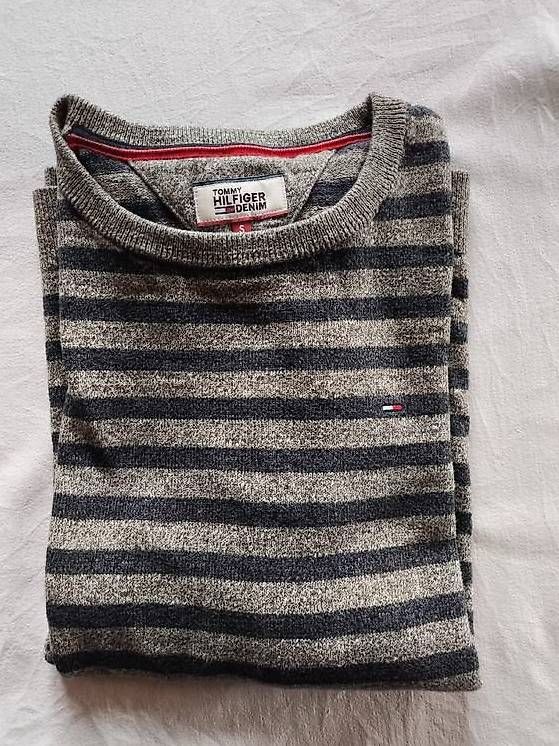 Maglioni & Felpe: Tommy Hilfiger gestreifter Pulli / Strick Gr. S – Usato da Wädenswil venduto da Preppy