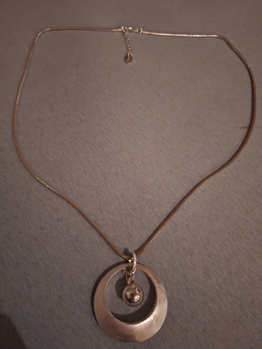 Anhänger: Collier pendentif cercleb – Gebraucht aus Tannay von v1n1p00h 2
