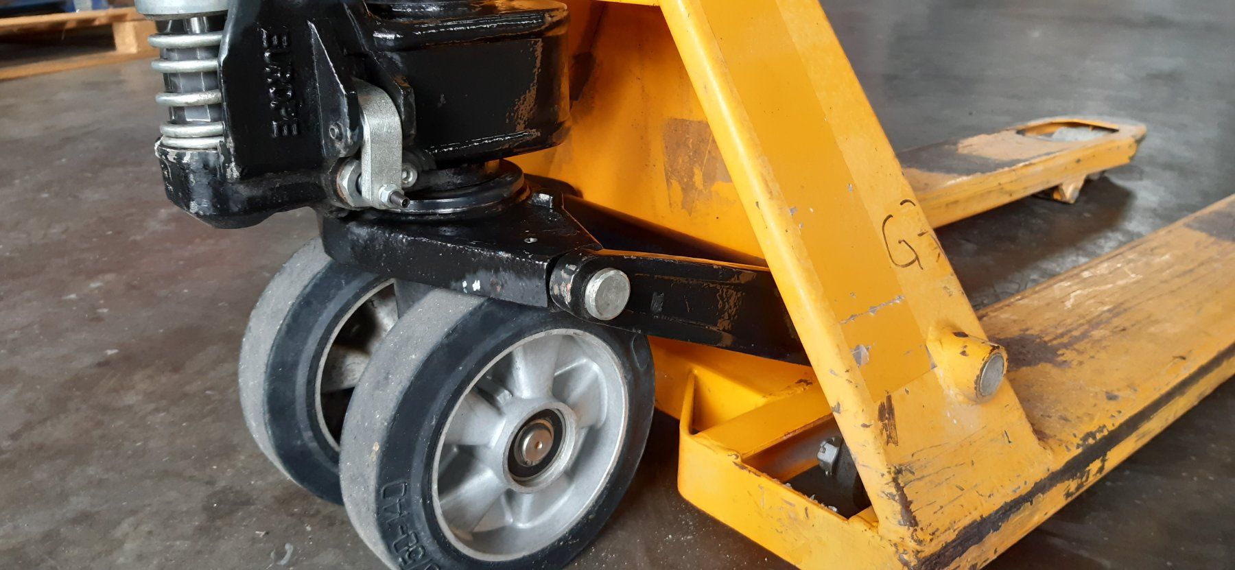 Carrelli elevatori e a forche: Paletthubwagen Edilsider – Usato da Muolen venduto da Profi010 1