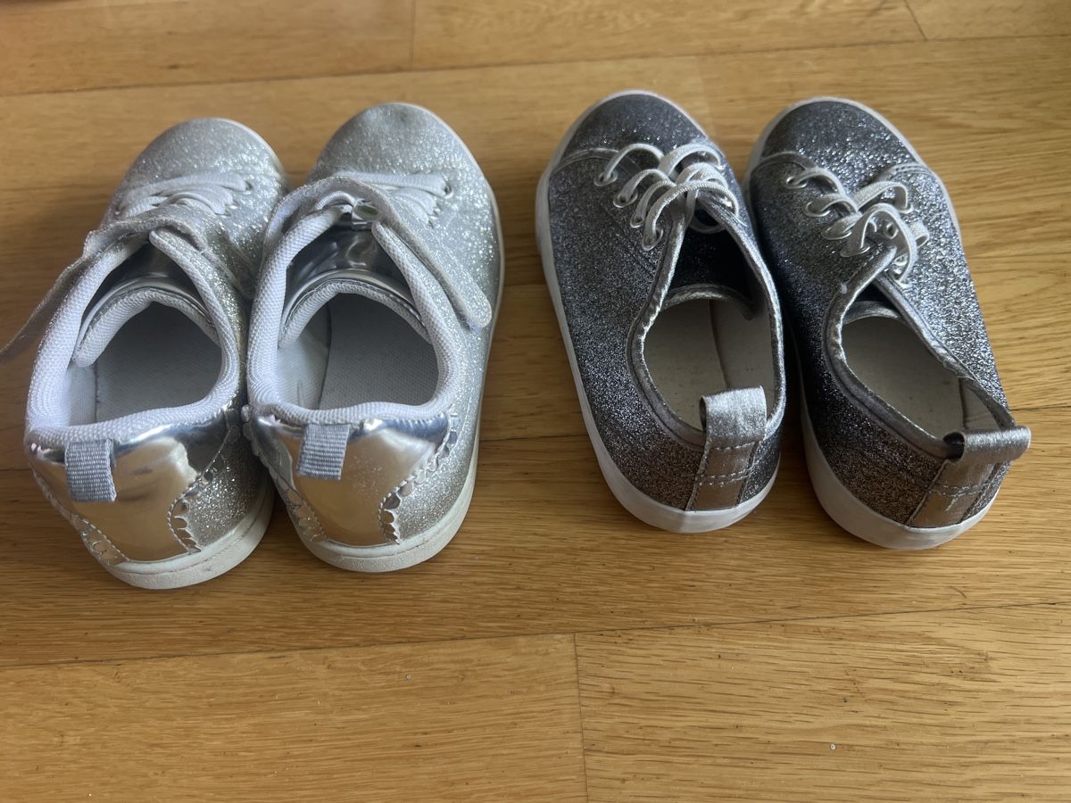 H&M Schuhe für Mädchen: 2 Paar Sneakers, Glitzer, Gr. 27 – Gebraucht aus Zürich von Salsera79 4