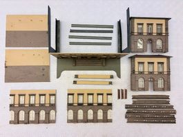 Parti in plastica per elaborazioni di edifici, in scala HO
