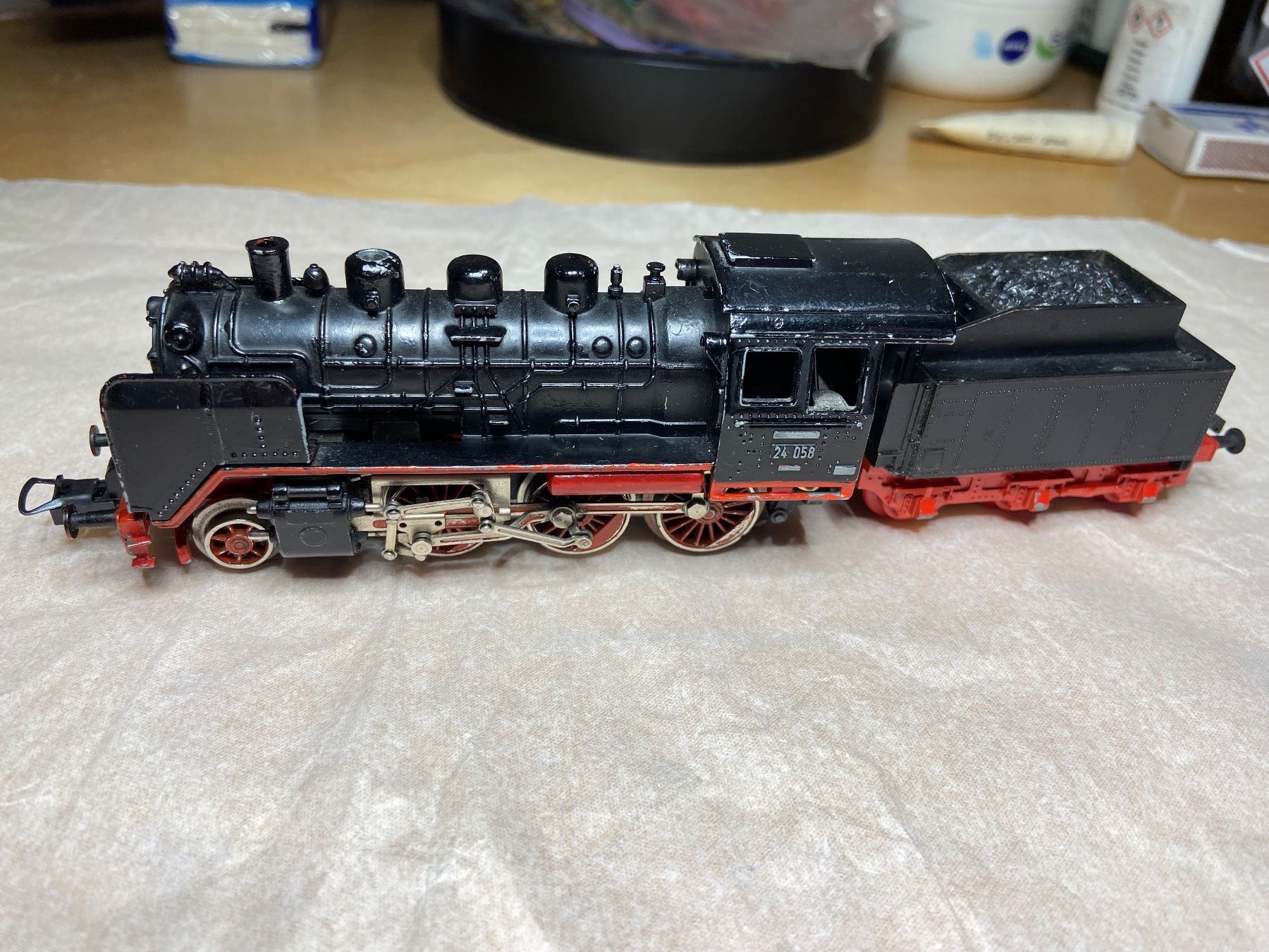 Trix Modellini di ferrovie: Trix Express 2202 BR 24 058 – Usato da Basel venduto da Relaphe 1