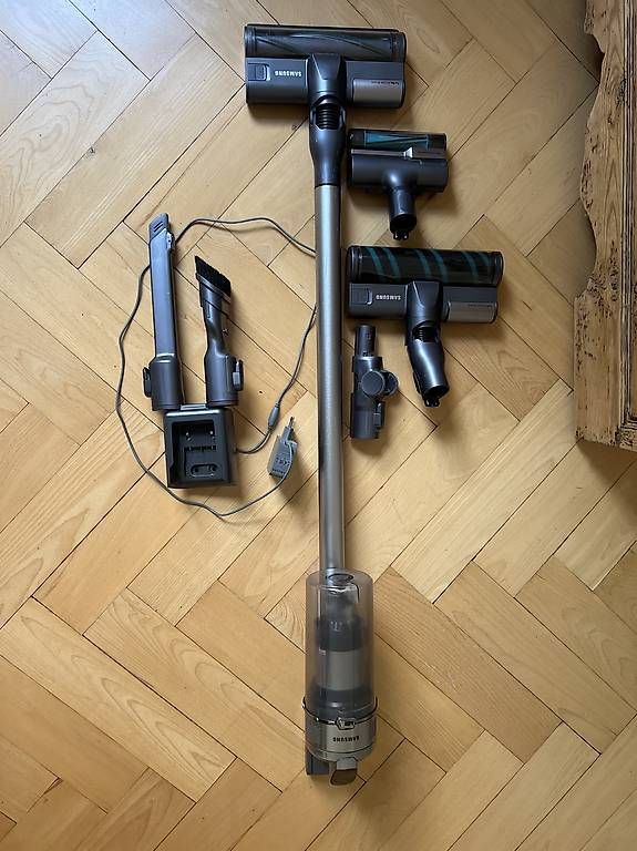 Samsung Aspirateurs & Accessoires: Akku Staubsauger – D'occasion à Zürich par Lukas086 2